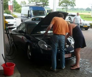 e33_P1360458_2014_07_06_Ardennenrit300km_LetzeburgTanken_Porsche9