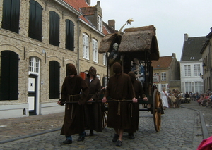 boetelingen trekken de stal