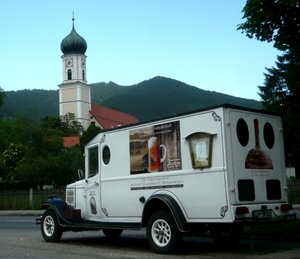 037_P1350282_2014_06_09_Ziller&Glocknertour_Oberammergau_FordTran