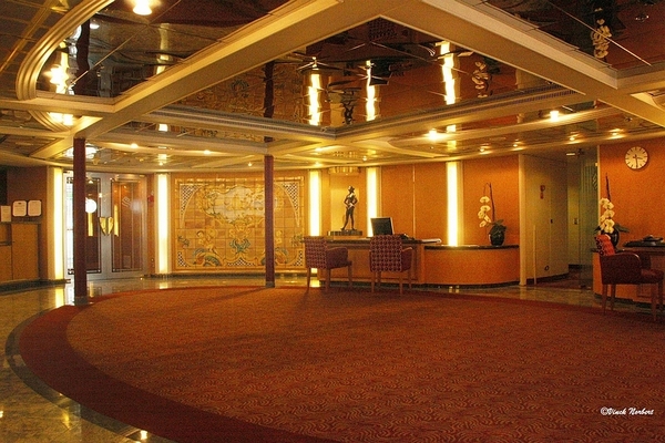 sized_sized_IMG_38954a cruiseschip Silver Cloud