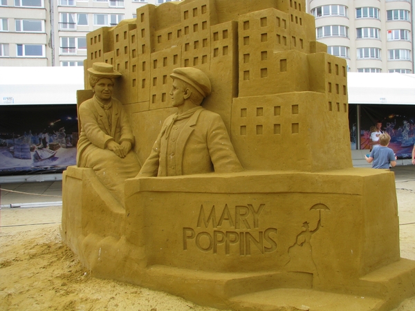 Zandschulpturen Oostende 029