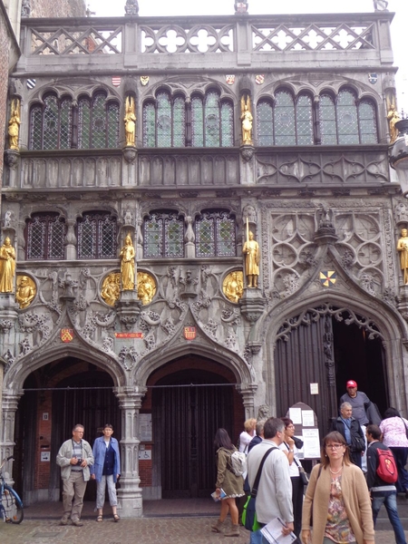 Basiliek van het Heilig Bloed