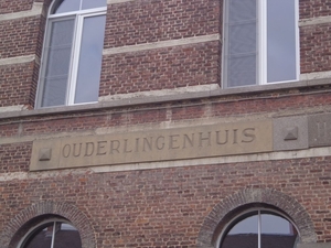 … en het Ouderlingenhuis