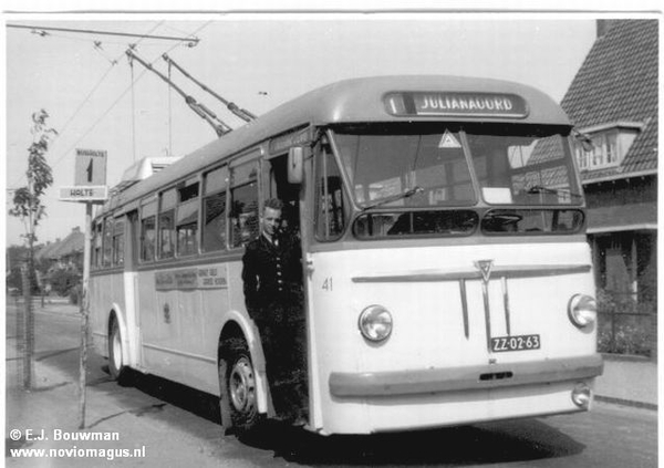 1952 GTN 17-08-1953 Lijn 41 Oude Molenweg  E.J.Bouwman