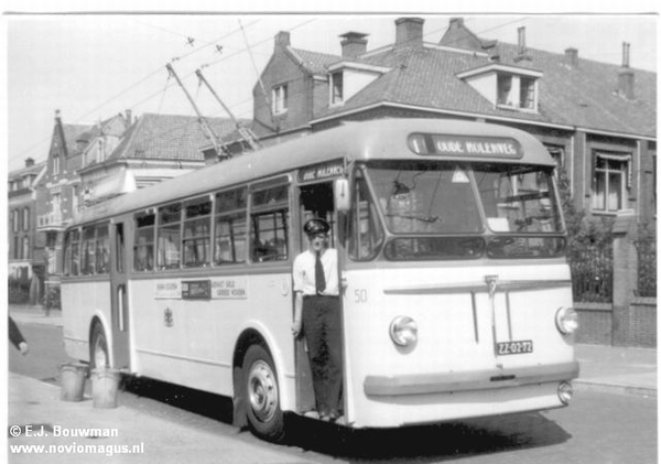 1952 GTN 18-08-1953 Lijn 1 Stijn Buysstraat  E.J.Bouwman