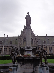 Monument van de Onafhankelijkheid Place Derbaix