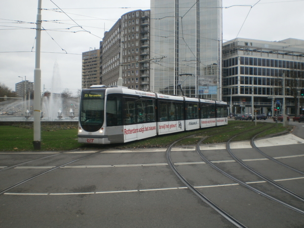 2030-23, Rotterdam 01.12.2013 Hofplein