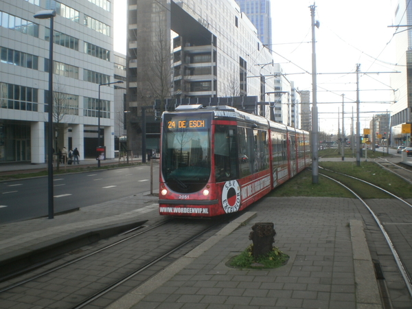 2051-24, Rotterdam 15.12.2013 Weena