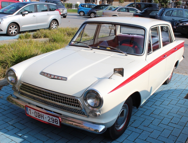 h32_IMG_9133_2014_09_21_RondjeKempen_Lille_FordCortinaConsulDelux