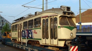 1227 Naar Amsterdam