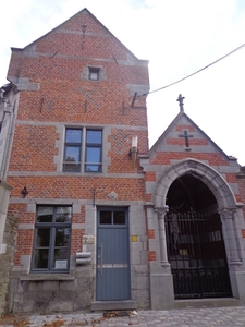 Herenhuis met kapel...