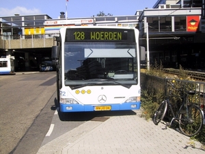 BBA 672 Centraal Station Utrecht 14-08-2003