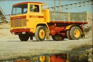 SCANIA-85 Super