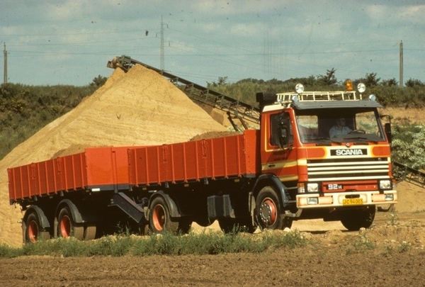 SCANIA-