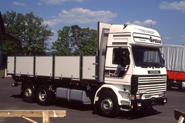 Scania-143M