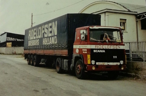 SCANIA-111 ROELOFSEN DOESBURG