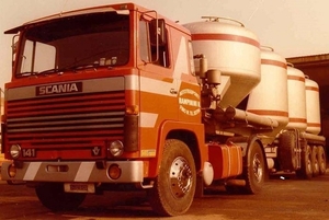SCANIA-LB141