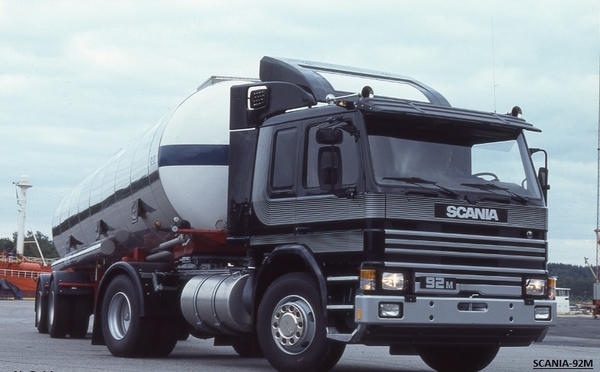 SCANIA-92M