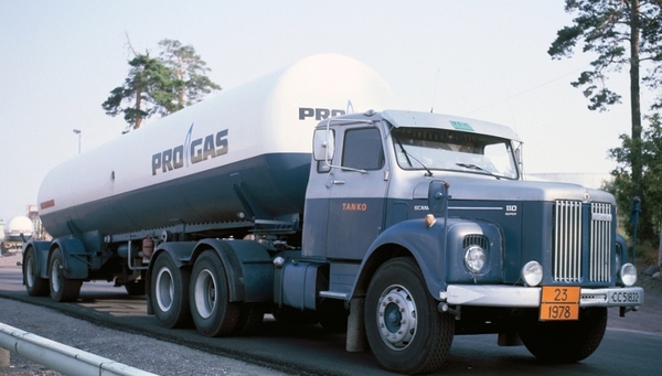 SCANIA-110Super