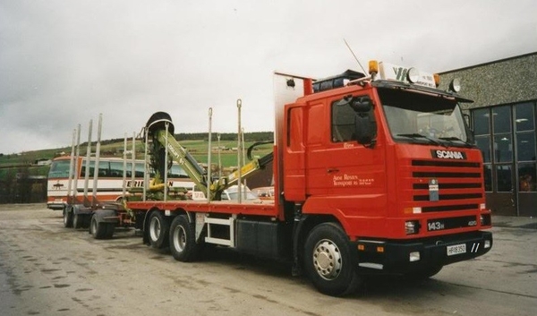 SCANIA-143H..