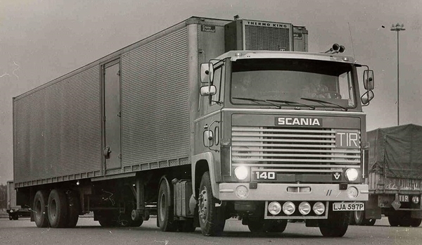 SCANIA-140