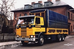 SCANIA-142H