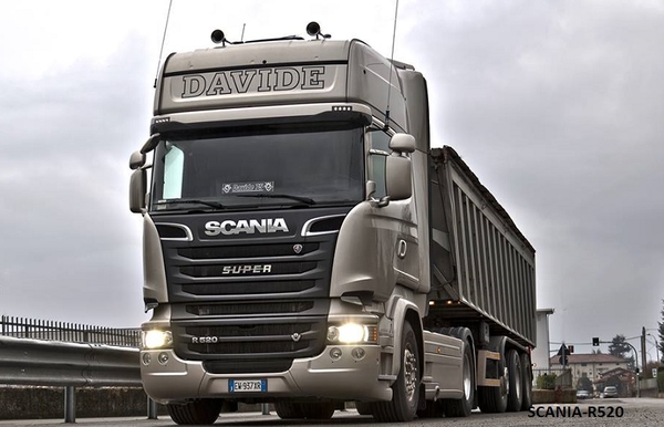 SCANIA-R520