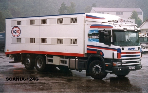 SCANIA-124G