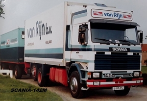 SCANIA-142M