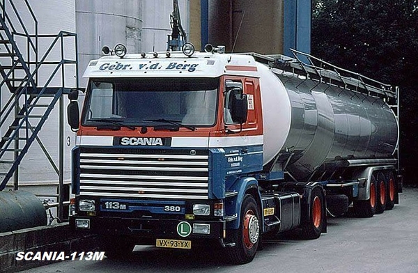 SCANIA-113M
