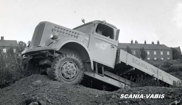 SCANIA-VABIS-F10