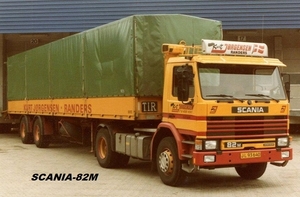 SCANIA-82M