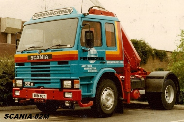 SCANIA-82M