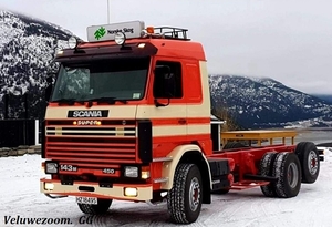 SCANIA-143M