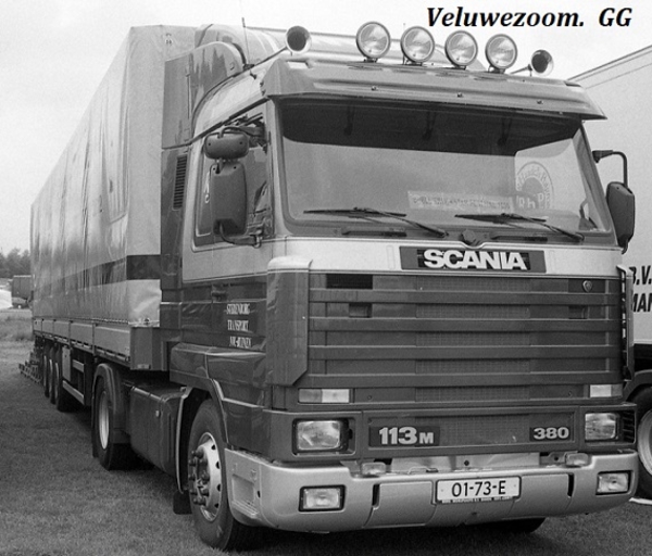SCANIA-113M