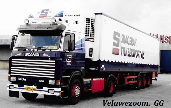 SCANIA-143