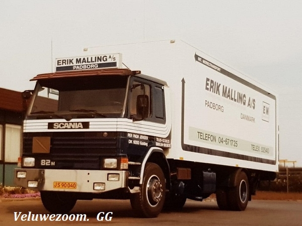 SCANIA-82M