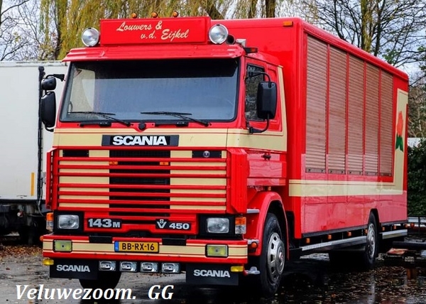 SCANIA-143M