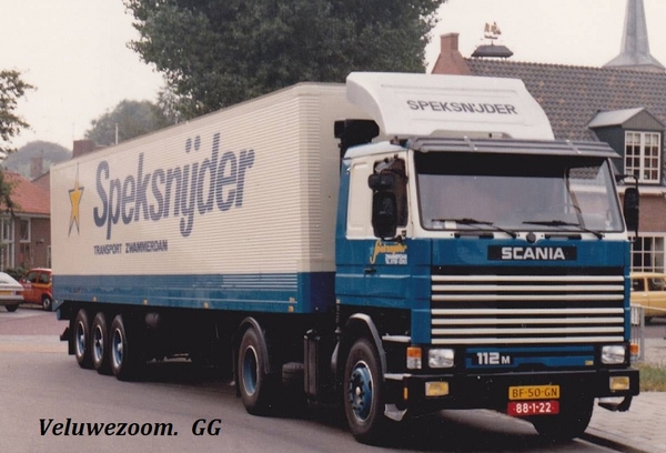 SCANIA-112M.