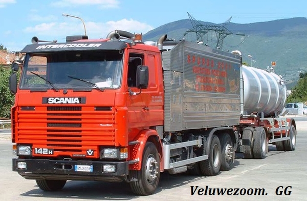 SCANIA-142H.