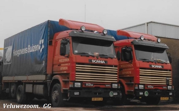 SCANIA-113M