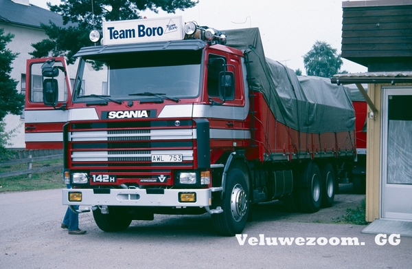 SCANIA-142H