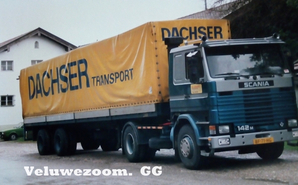 SCANIA-142M