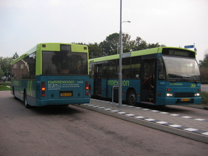 4964+4960 lijn 127 Noord Beemster 27-09-2006