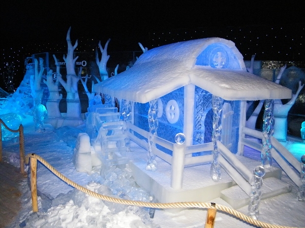 brugge ice magic land of the hobs