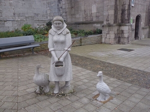 Monument van Vis, met de ganzen..