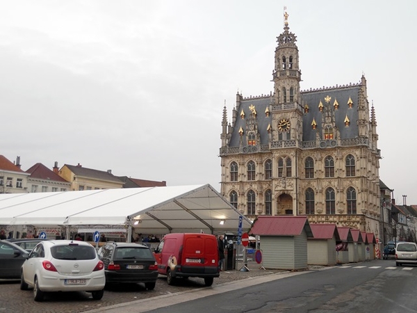 059-Stadhuis en schaatsbaan-Oudenaarde