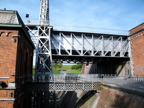 2014_09_28 Rivertours scheepsliften 076