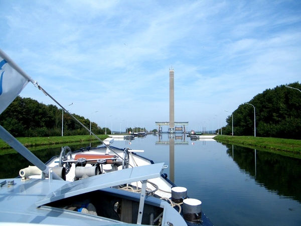 2014_09_28 Rivertours scheepsliften 103