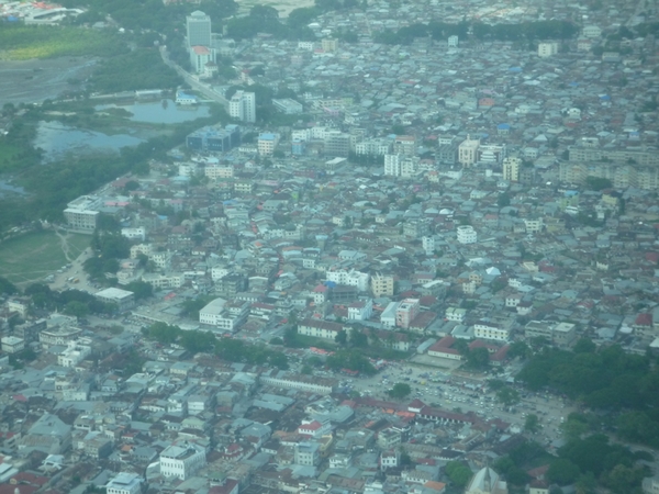 7a Arusha -- Zanzibar vlucht _P1210715